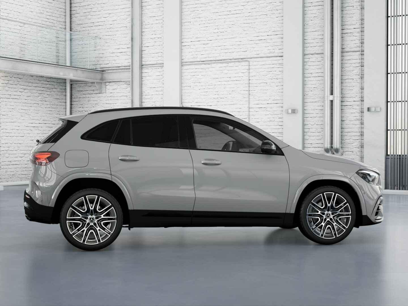 Mercedes-Benz GLA 250 e 140 Years Edition — photo 7