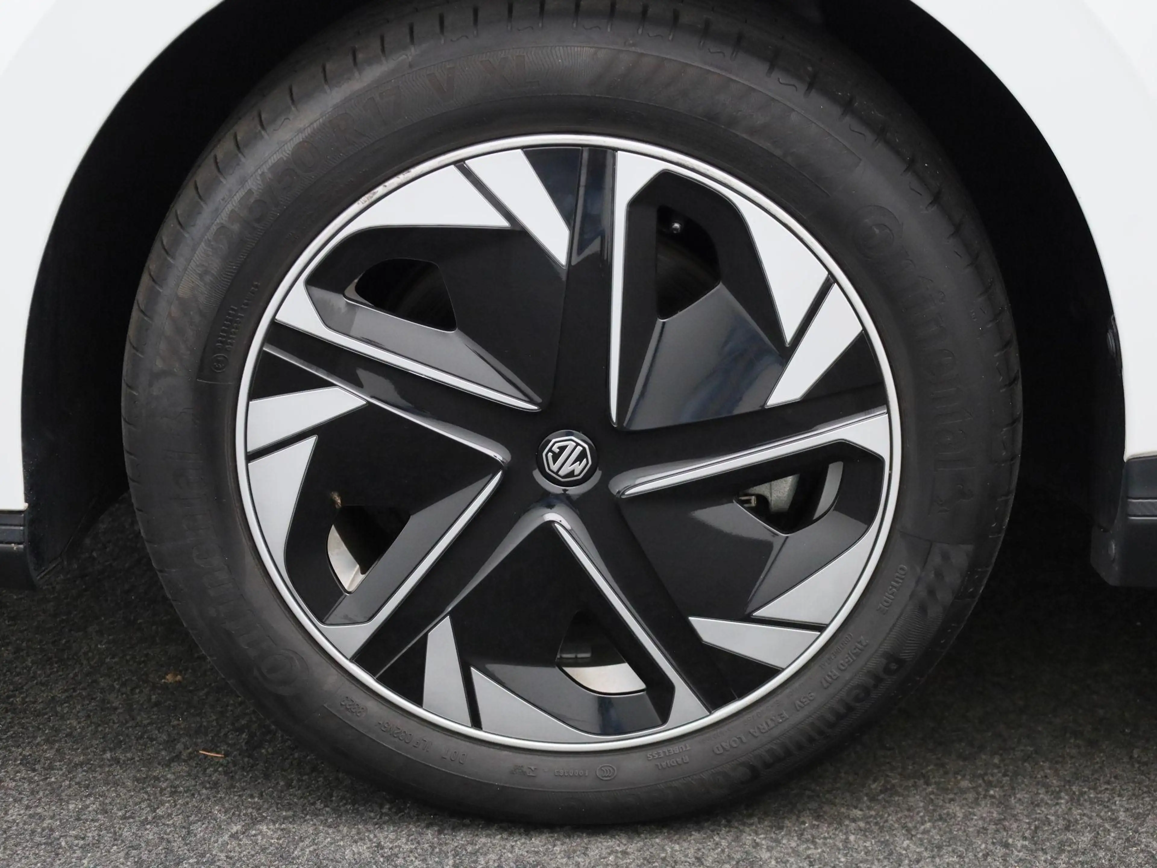 MG MG4 Electric Comfort 64 kWh | WORDT VERWACHT | APPLE C — photo 14