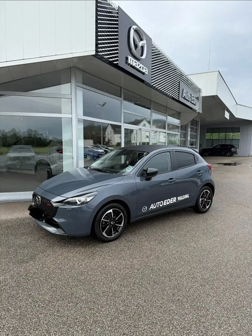 Mazda 2 Mazda2 e-Skyactiv G90 Homura Aka Grau - 1