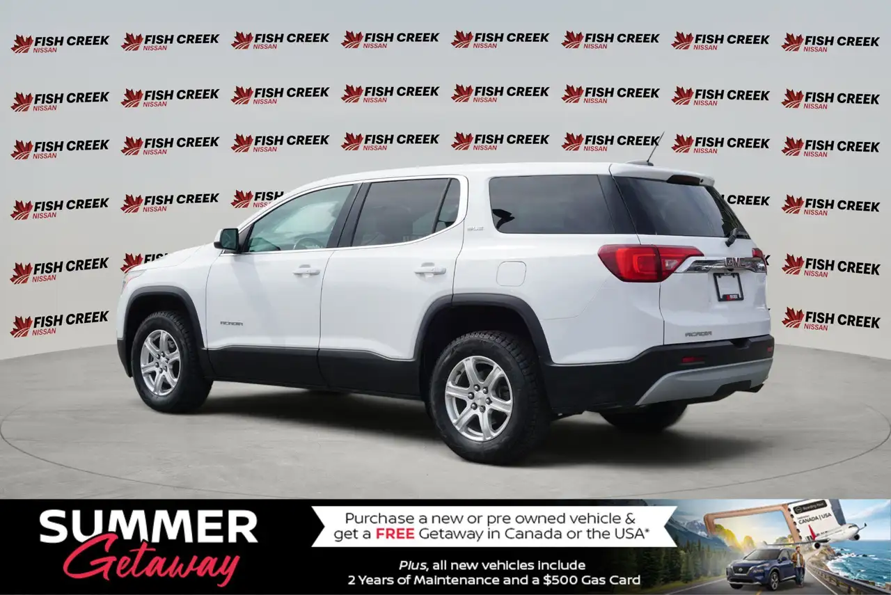 GMC Acadia снимка GMC Acadia