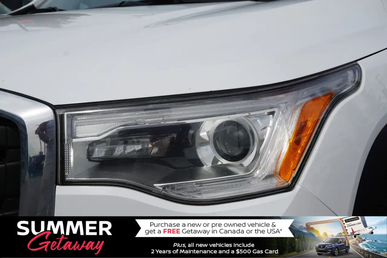 GMC Acadia снимка GMC Acadia