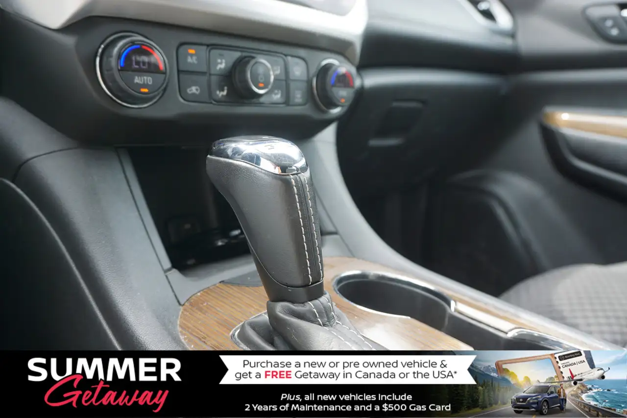 GMC Acadia снимка GMC Acadia