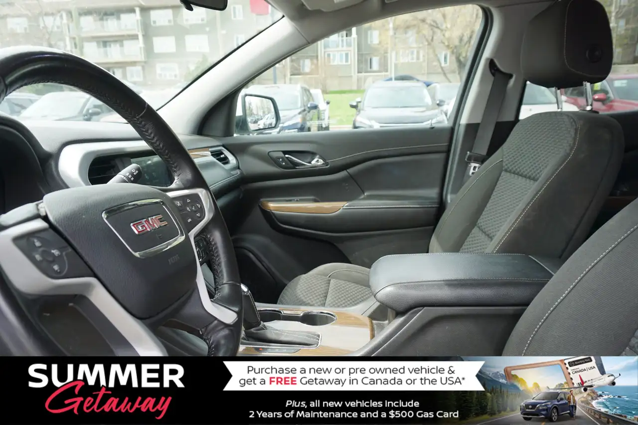 GMC Acadia снимка GMC Acadia