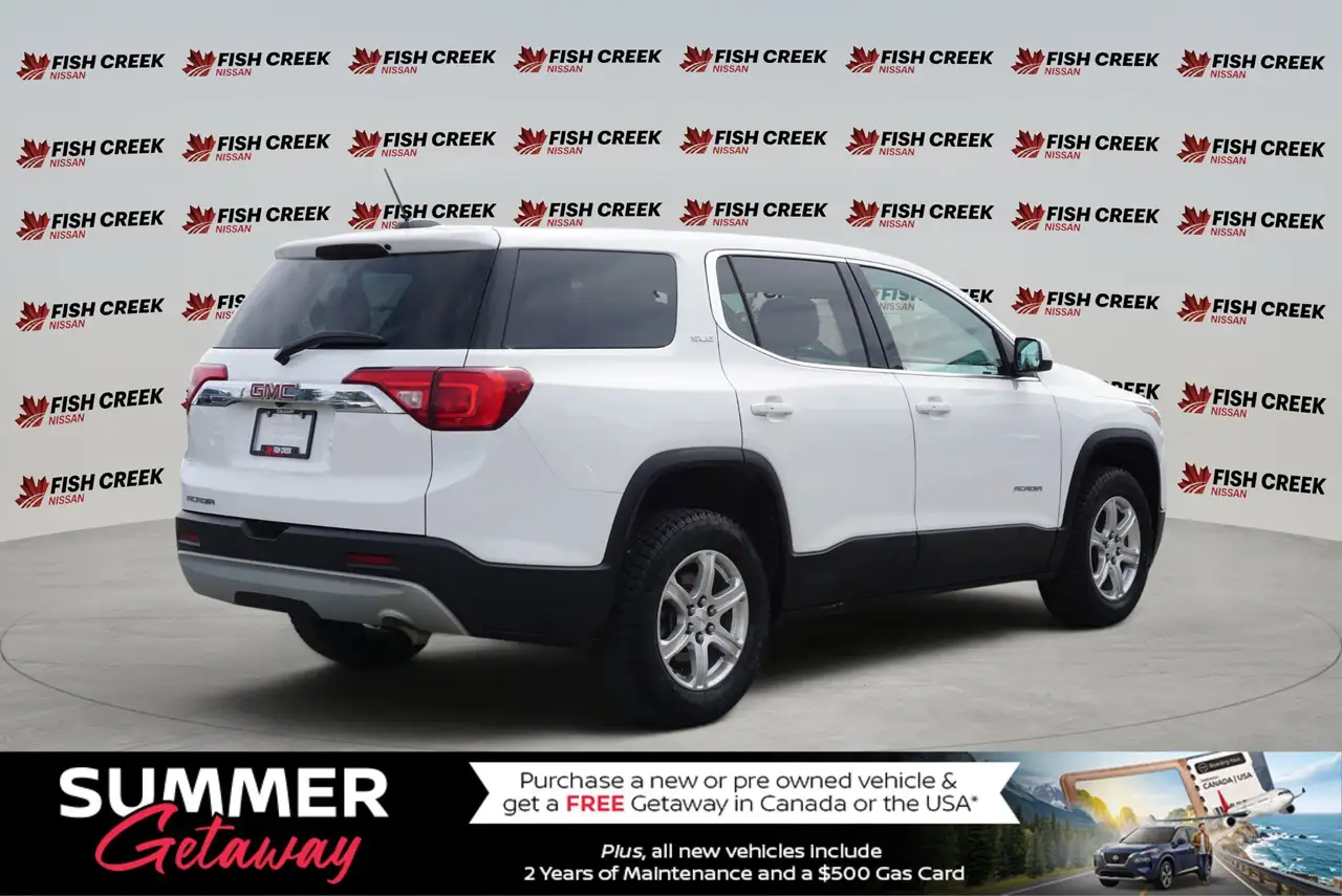 GMC Acadia снимка GMC Acadia