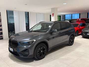 xDrive25e PHEV auto Cruise Navi FariLED Black Pack