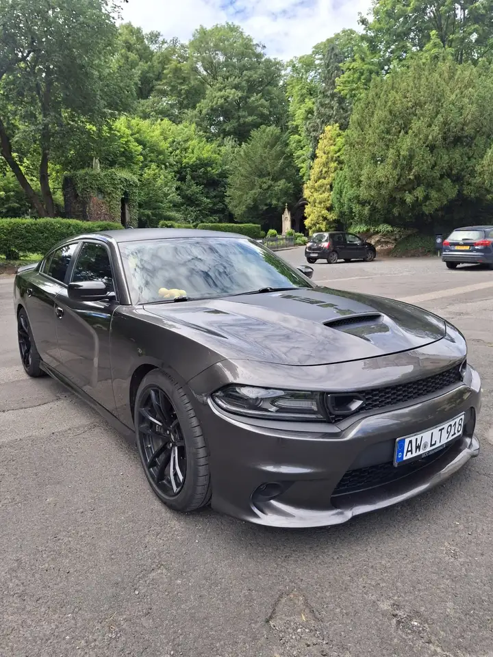 Dodge Charger 2021