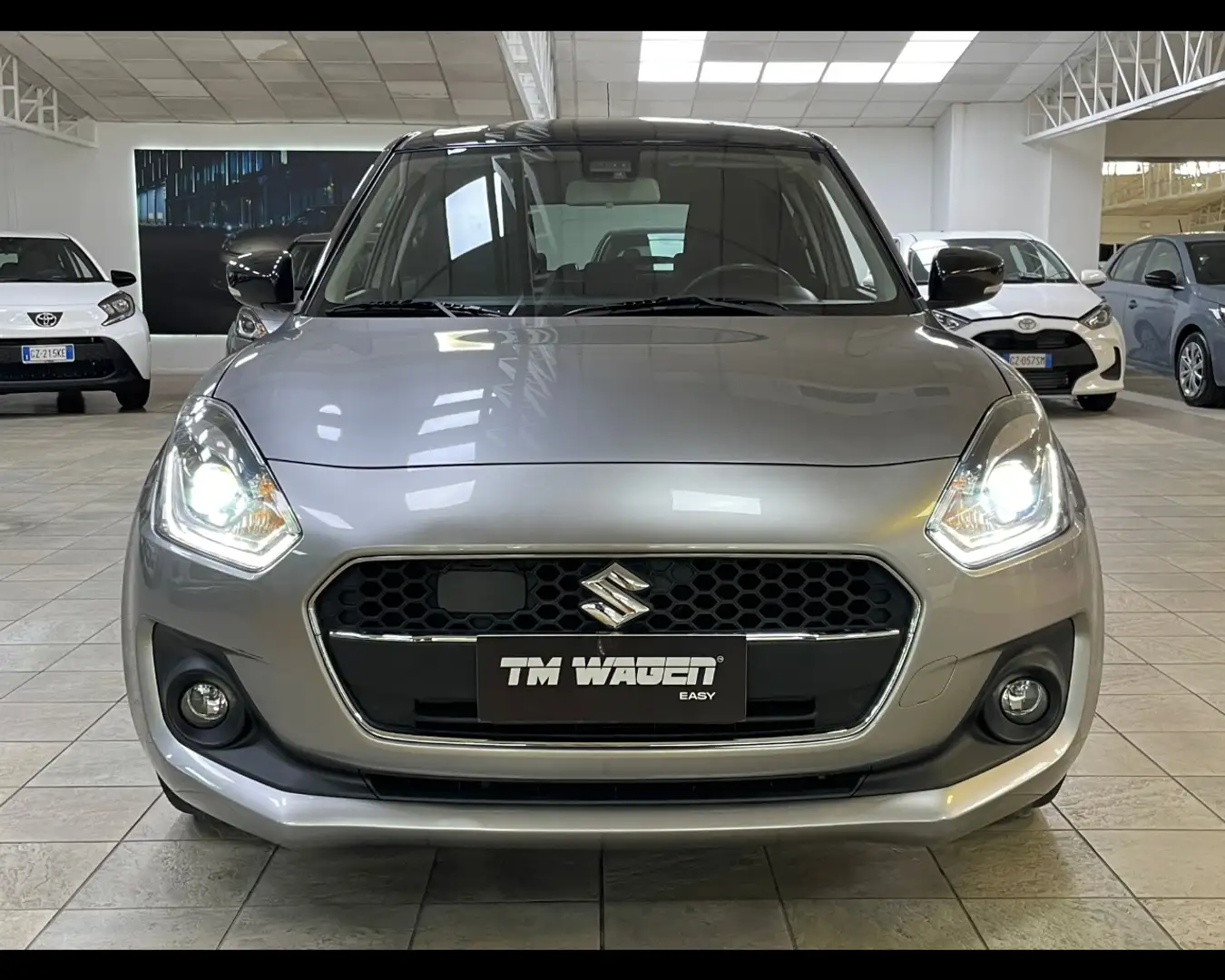 Suzuki Swift 1.2 Hybrid Top 90cv 2020 * NEOPATENTATI * Argintiu - 2