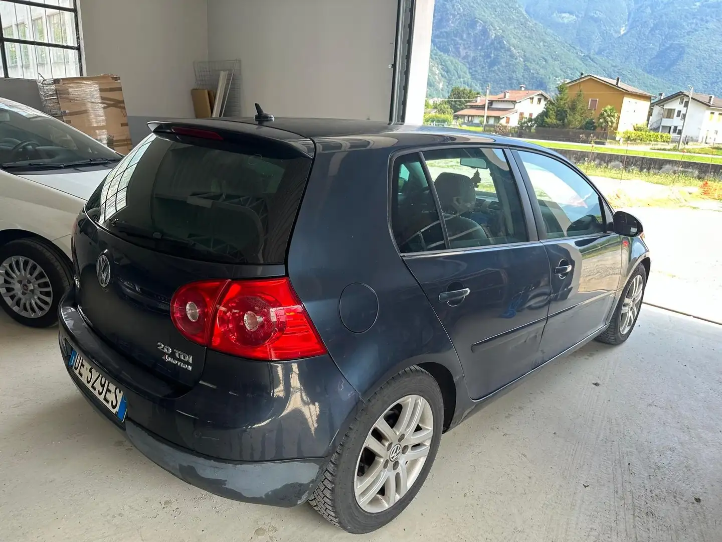 Volkswagen Golf Golf 5p 2.0 tdi Sportline 4motion dpf Azul - 2