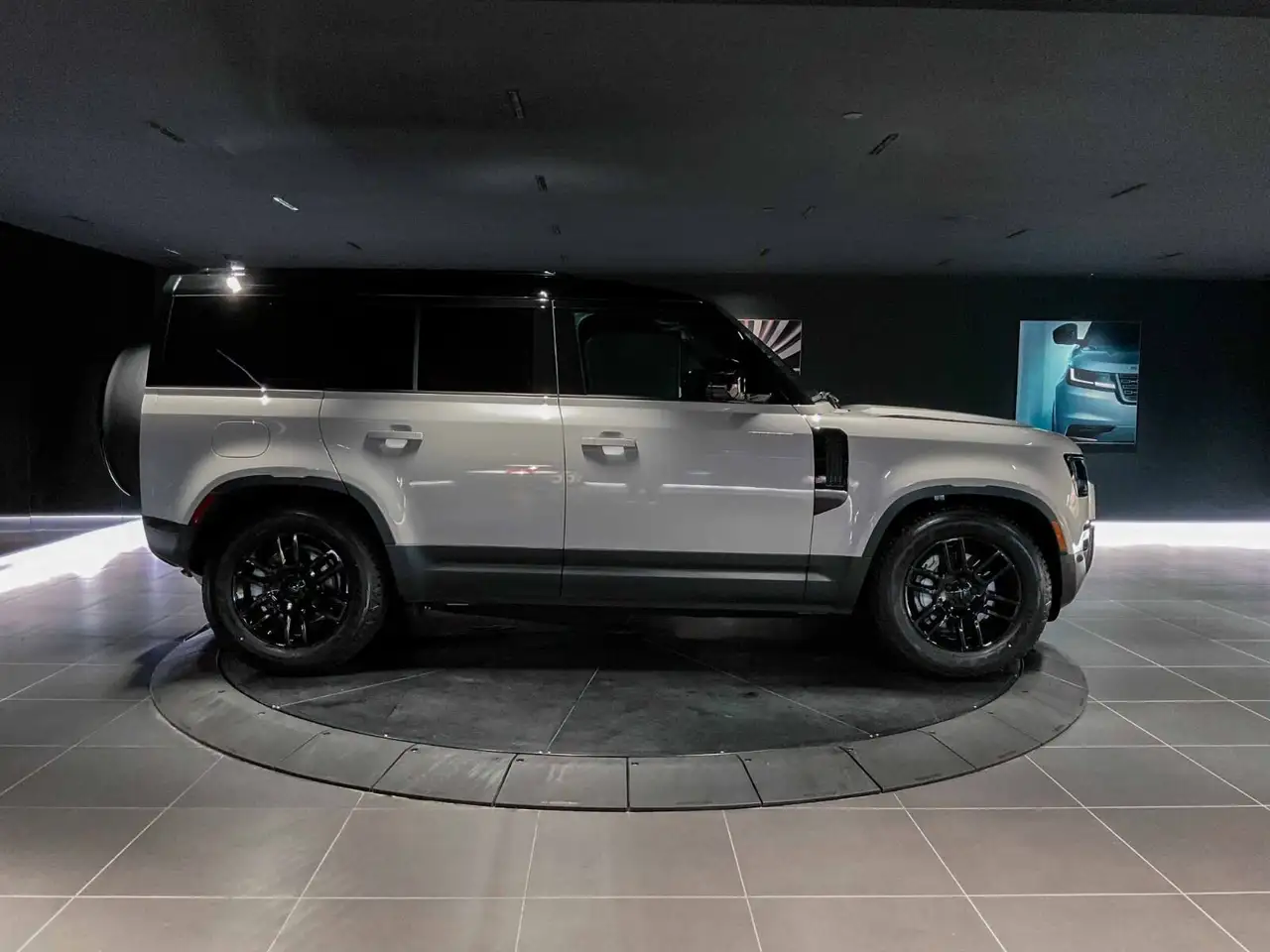 Land Rover Defender снимка Land Rover Defender