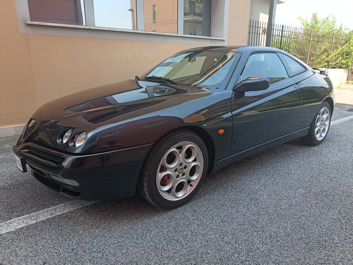 Alfa Romeo GTV GTV 3.0 V6 24v c/pelle Momo Negru - 1