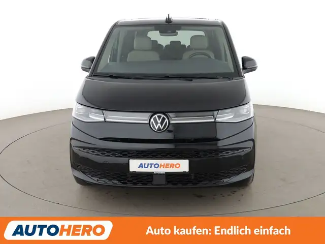 Volkswagen Multivan view 9