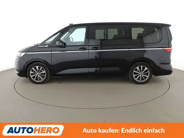 Volkswagen Multivan view 3