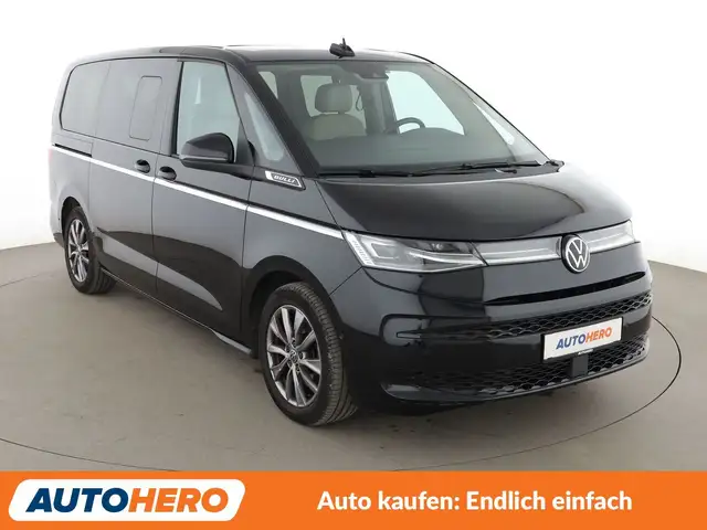 Volkswagen Multivan view 8