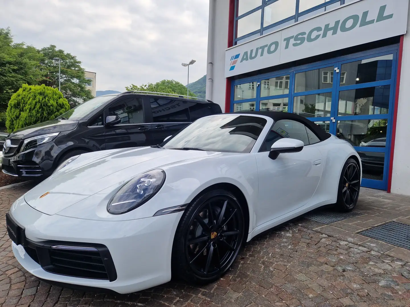 Porsche 992 911 Carrera Cabrio Turbo 385Cv LED Keyless 20"Navi Beyaz - 1