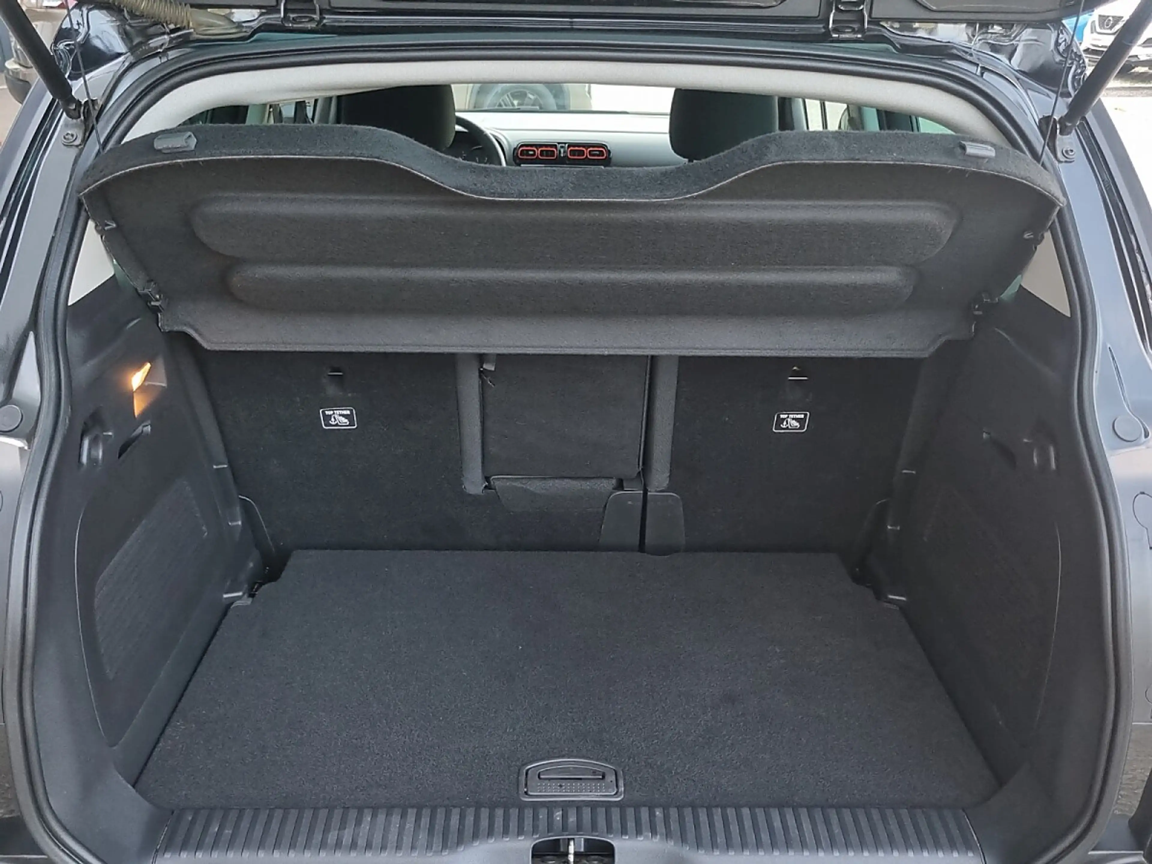 Citroen C3 Aircross PureTech 110 S&S 6-Gang-Manuell Shine — photo 13