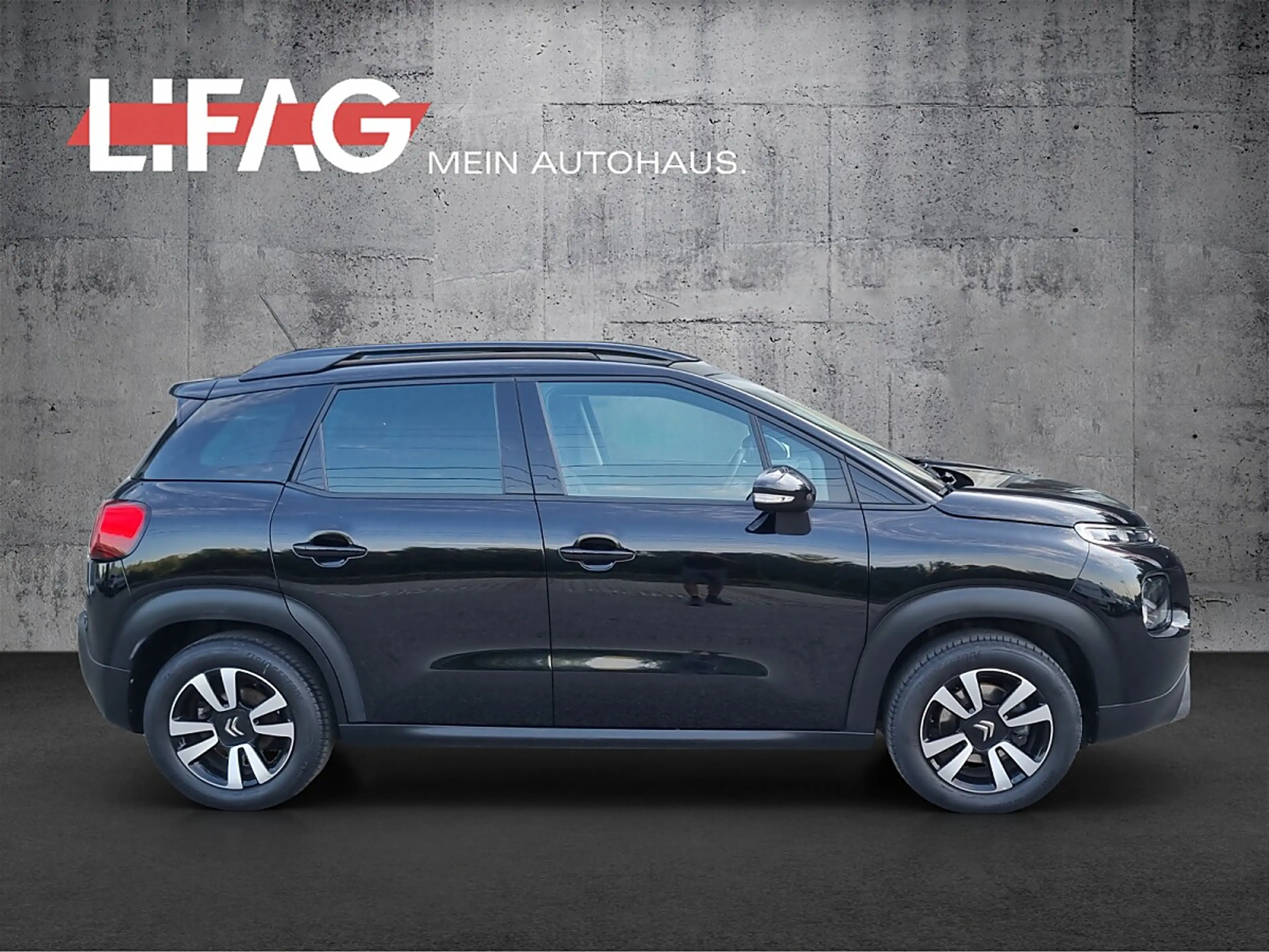 Citroen C3 Aircross PureTech 110 S&S 6-Gang-Manuell Shine — photo 2