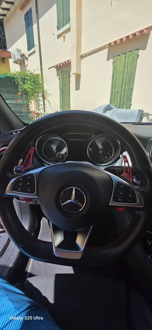 Mercedes-Benz CLA 220 Shooting Brake Premium 4matic auto - 1