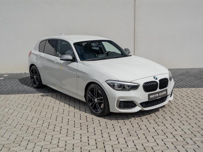 BMW 140 M140iXAS -FACELIFT/H&K/CAMERA/KEYLESS/NAVIPRO/LEDER