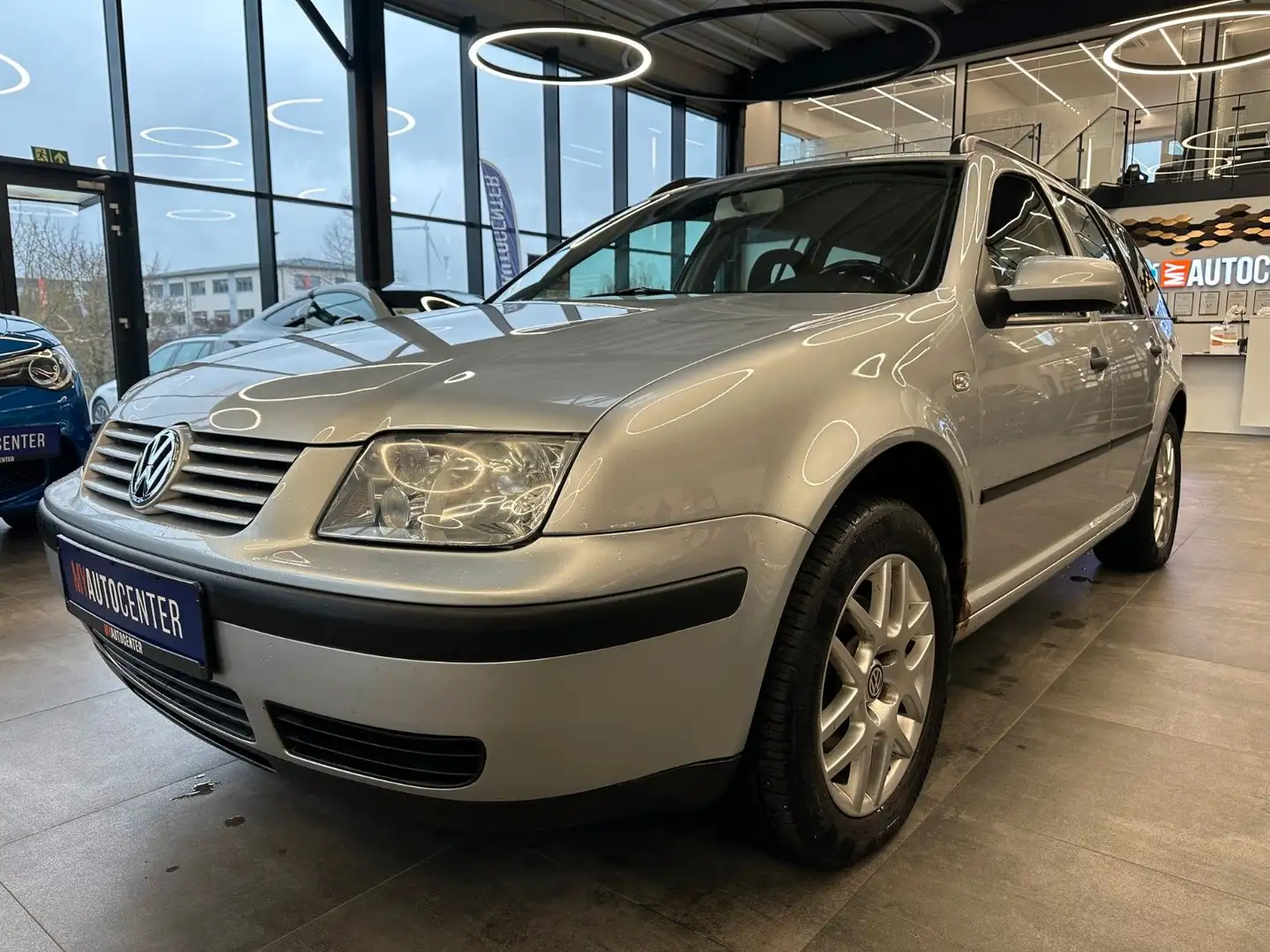 Volkswagen Bora 2.0 Edition Variant*Touchscreen*Klima*Radio Silber - 2