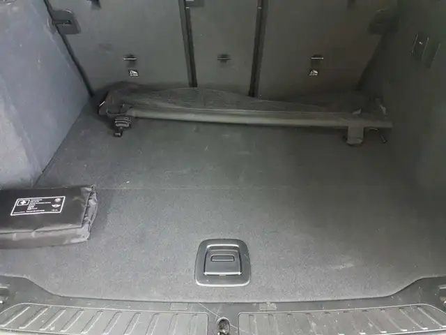 BMW X3 view 11
