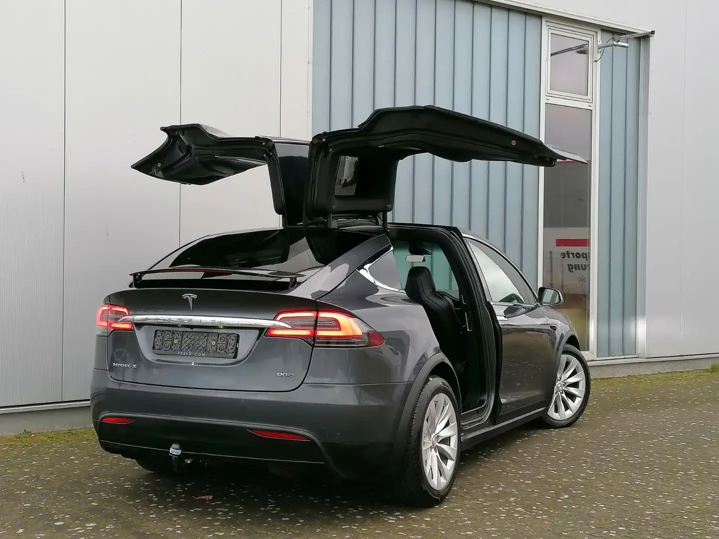 Tesla Model X 90D CCS/6SITZE/AUTOPILOT/FREESUPERCHARGE Grau - 2