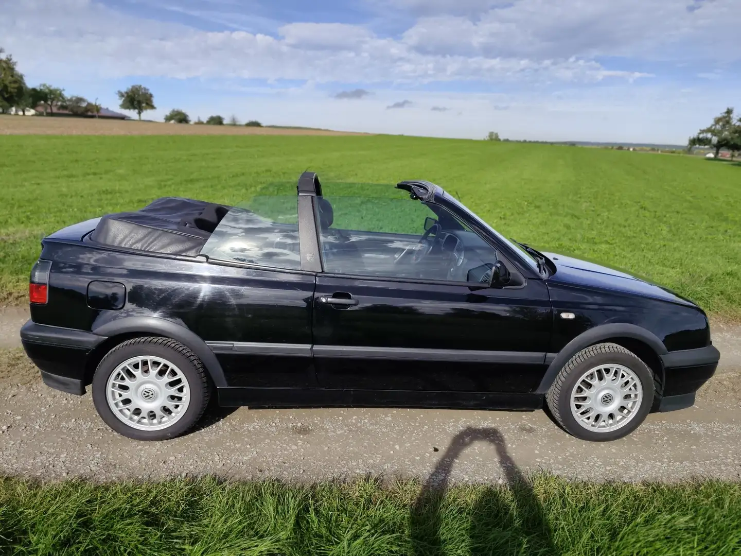 Volkswagen Golf Cabriolet - 1