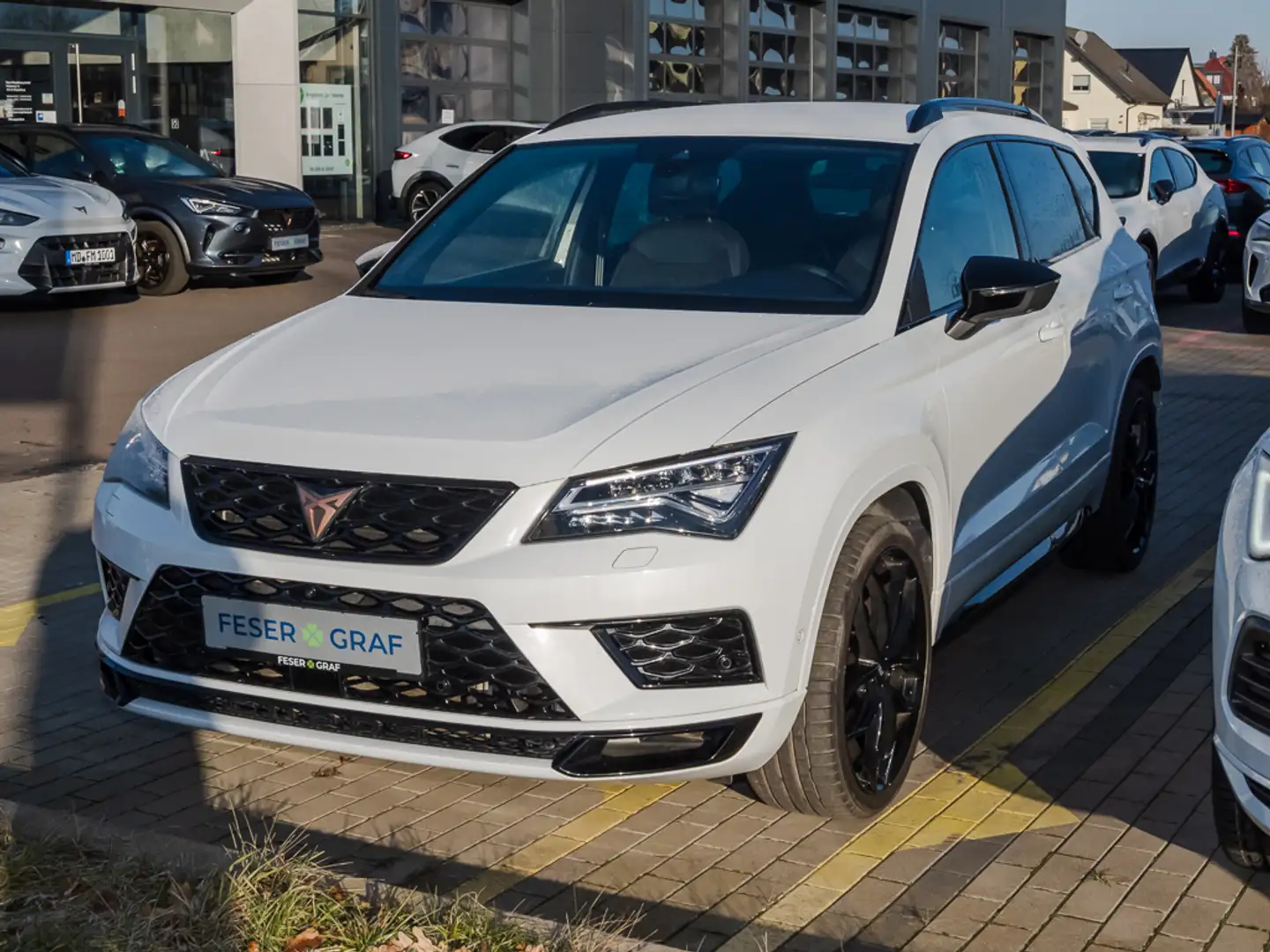 CUPRA Ateca 2.0 TSI DSG 4Drive AHK/KAMERA/ACC/NAVI/SHZ Weiß - 1