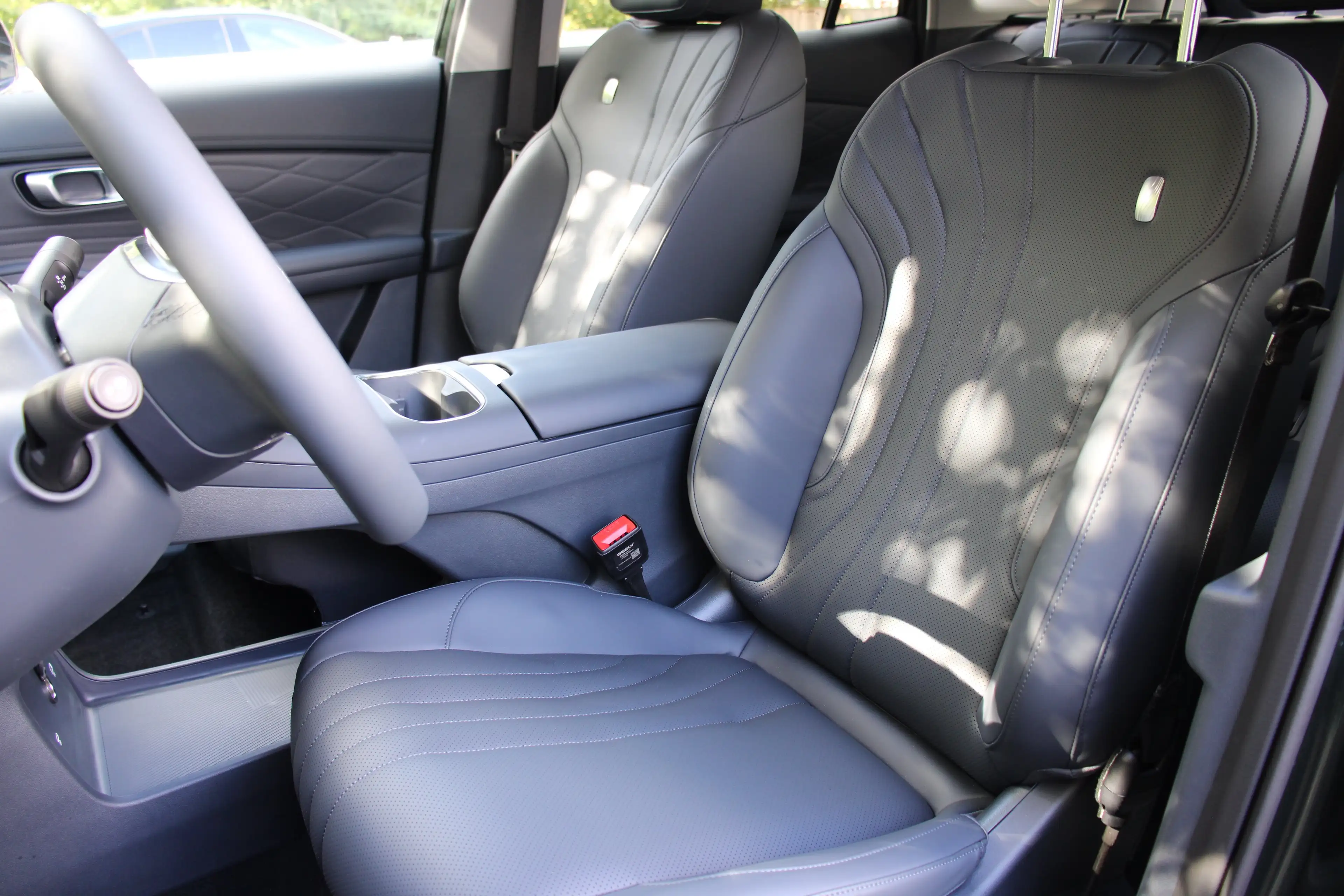 Geely Starray EM-i PRO DIRECT LEVERBAAR | ADAPTIVE CRUISE | 360 CAMER — photo 23