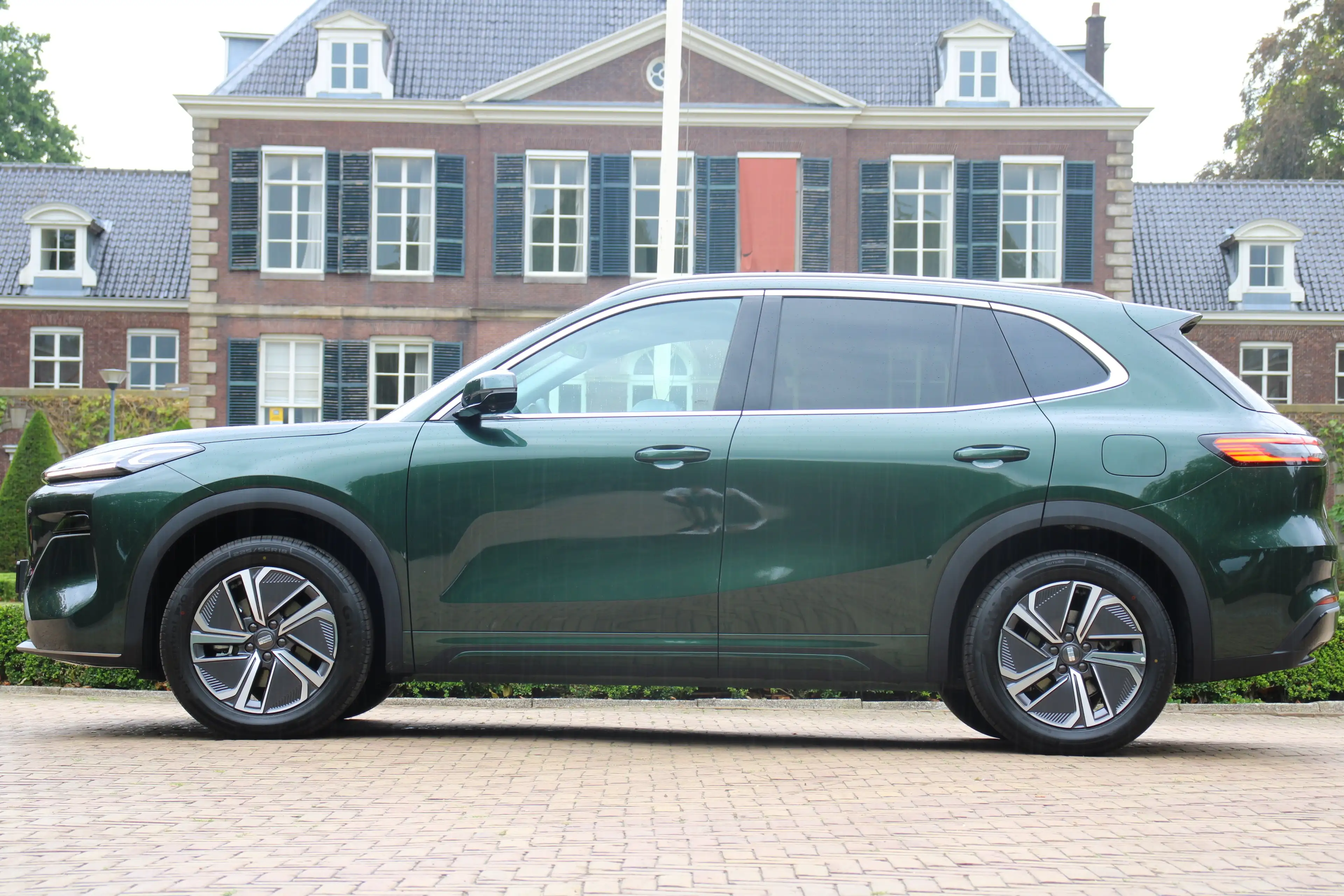 Geely Starray EM-i PRO DIRECT LEVERBAAR | ADAPTIVE CRUISE | 360 CAMER — photo 2