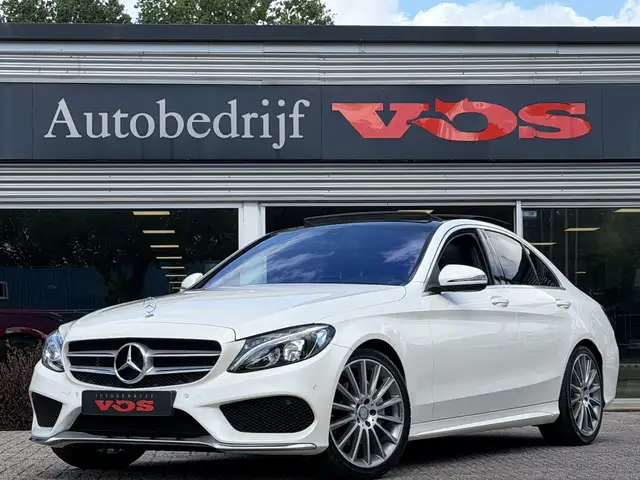 Mercedes-Benz C 180 | AMG-Line | Panodak | Leder | Trekhaak | NL auto!