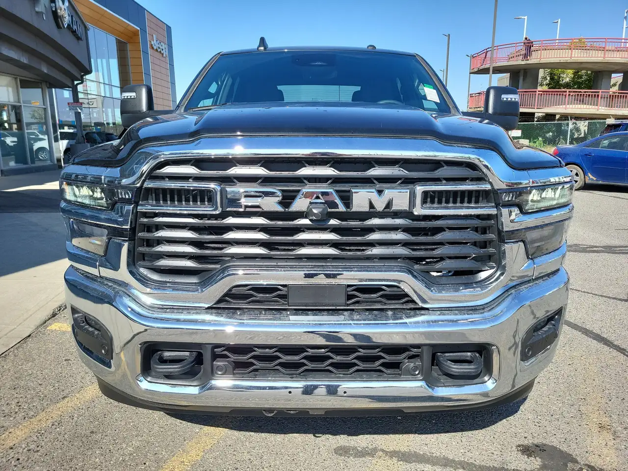 RAM 3500 снимка RAM 3500