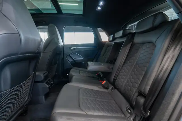 Audi RS Q3 view 14