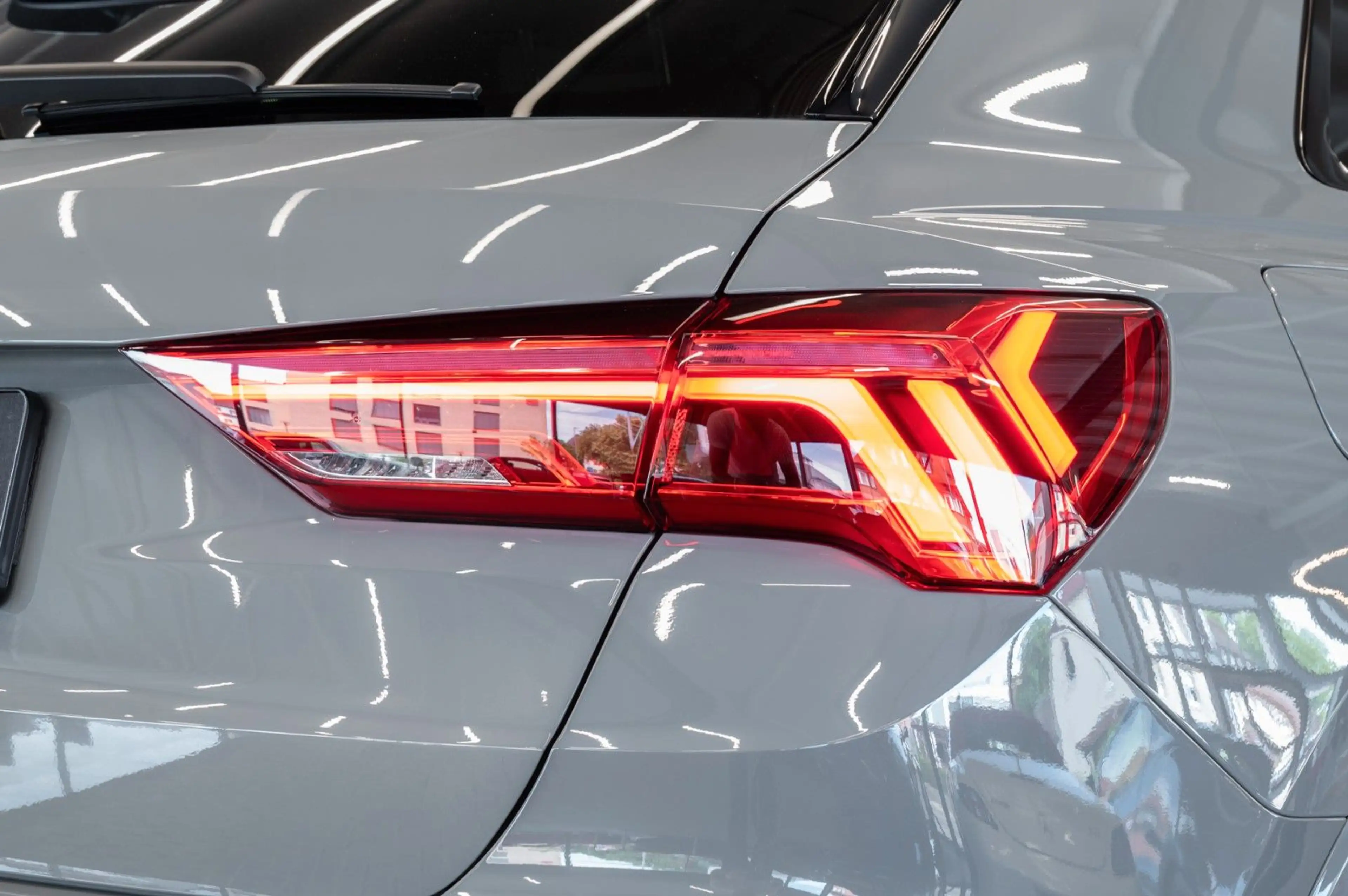 Audi RS Q3 2.5 TFSI quatt|RS-AGA|RS-SITZE|B&O|280KM/H — photo 8