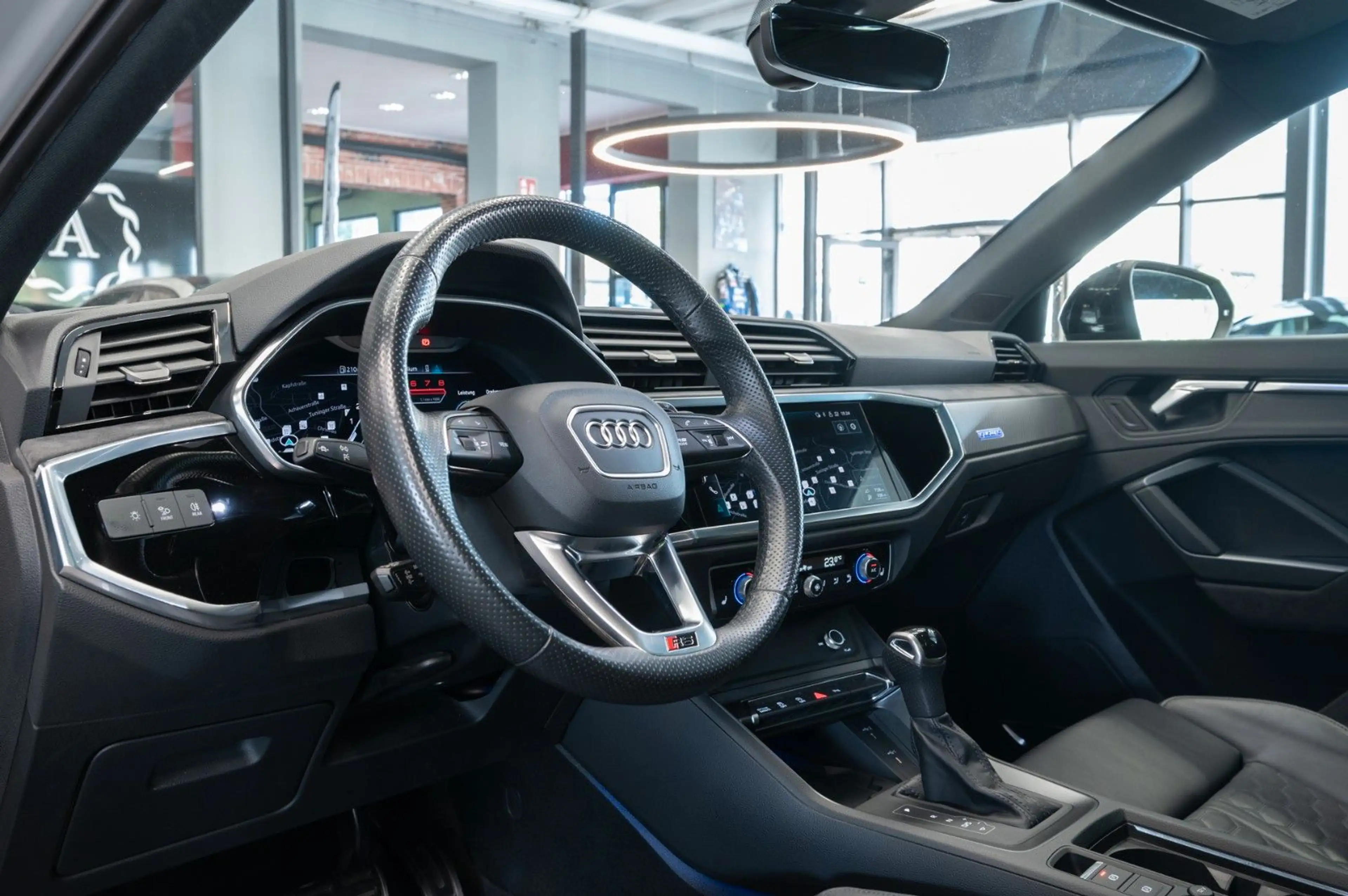 Audi RS Q3 2.5 TFSI quatt|RS-AGA|RS-SITZE|B&O|280KM/H — photo 11