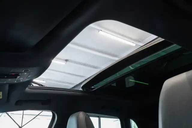 Audi RS Q3 view 15