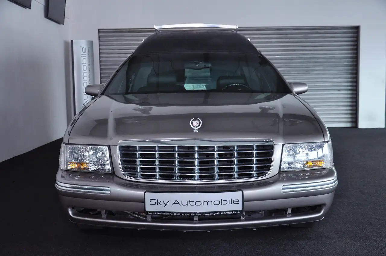 Cadillac Deville V8 ! Leichenwagen ! Erst 066.071 km !, foto 3