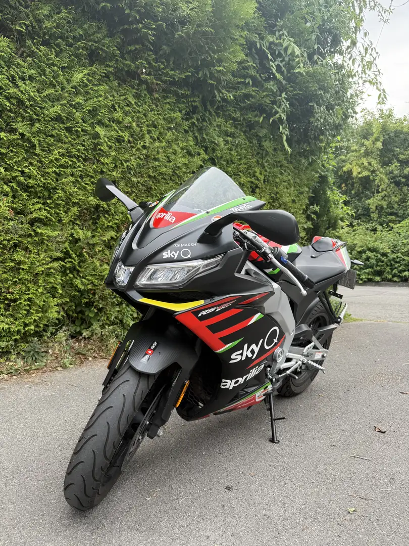 Aprilia RS 125 Replica - 1
