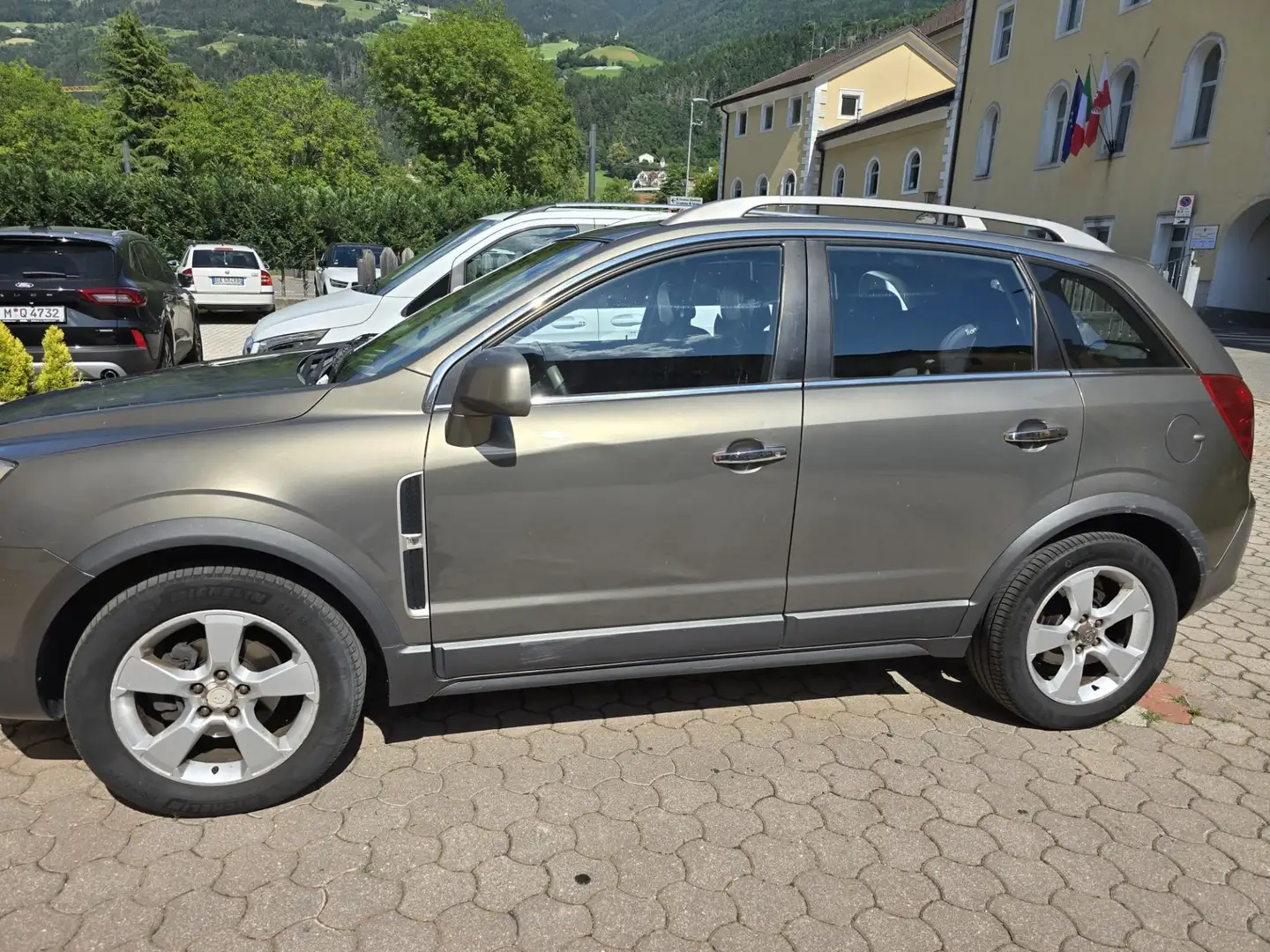 Opel Antara 2.0 CDTI Automatik Edition - 1