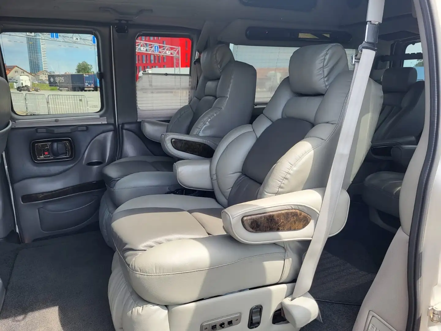 GMC Savana 5,3l V8 Explorer Limited SE AWD/ 4X4 - 2