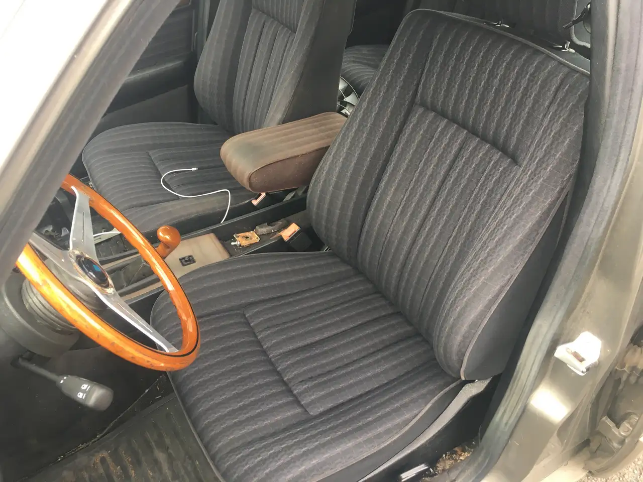 Mercedes-Benz E 230 Sportline, foto 6