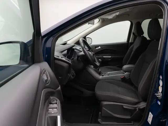 Ford Kuga view 18