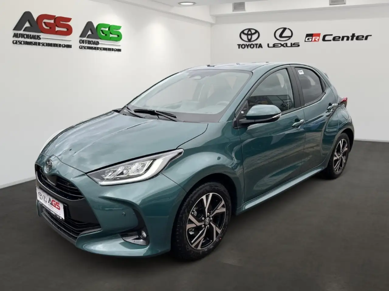 Toyota Yaris Hybrid 1,5L Teamplayer Safety + Comfort Paket