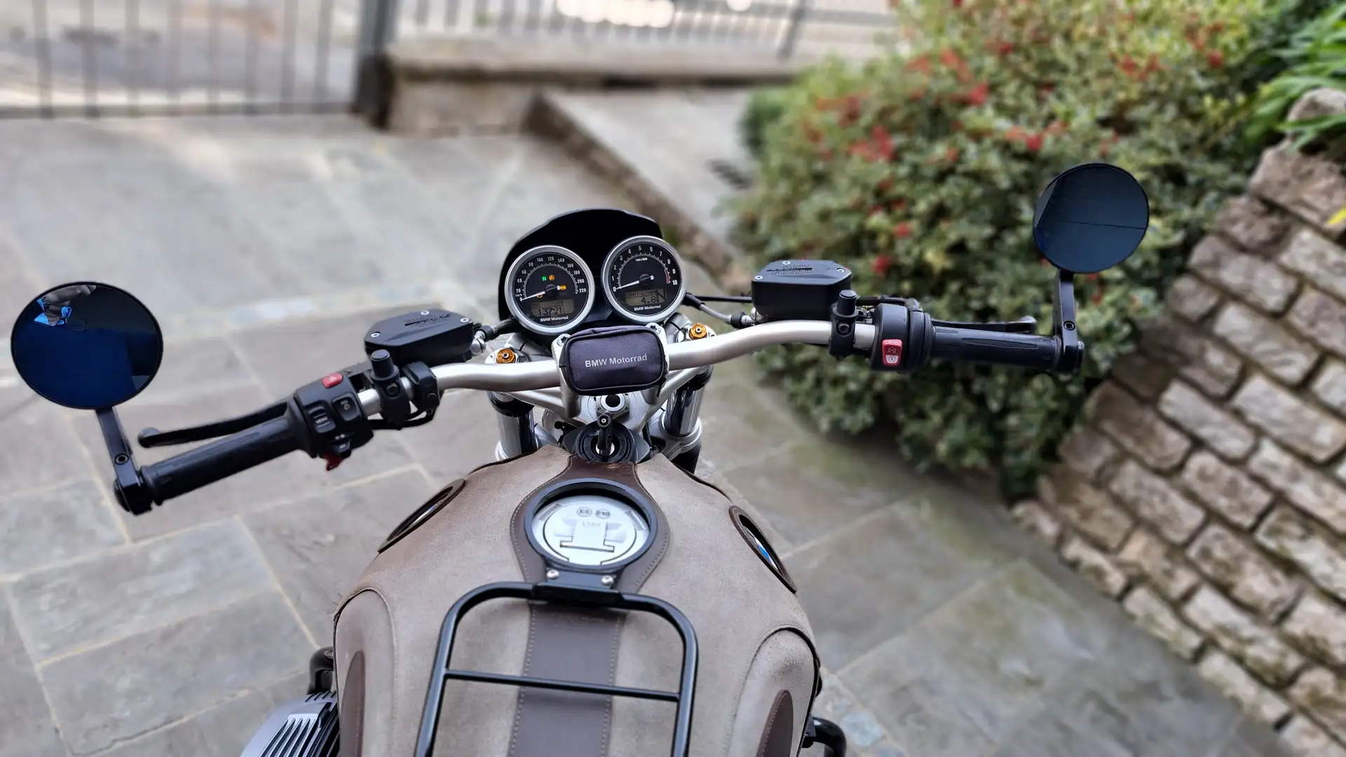 BMW R nineT Scrambler - 2