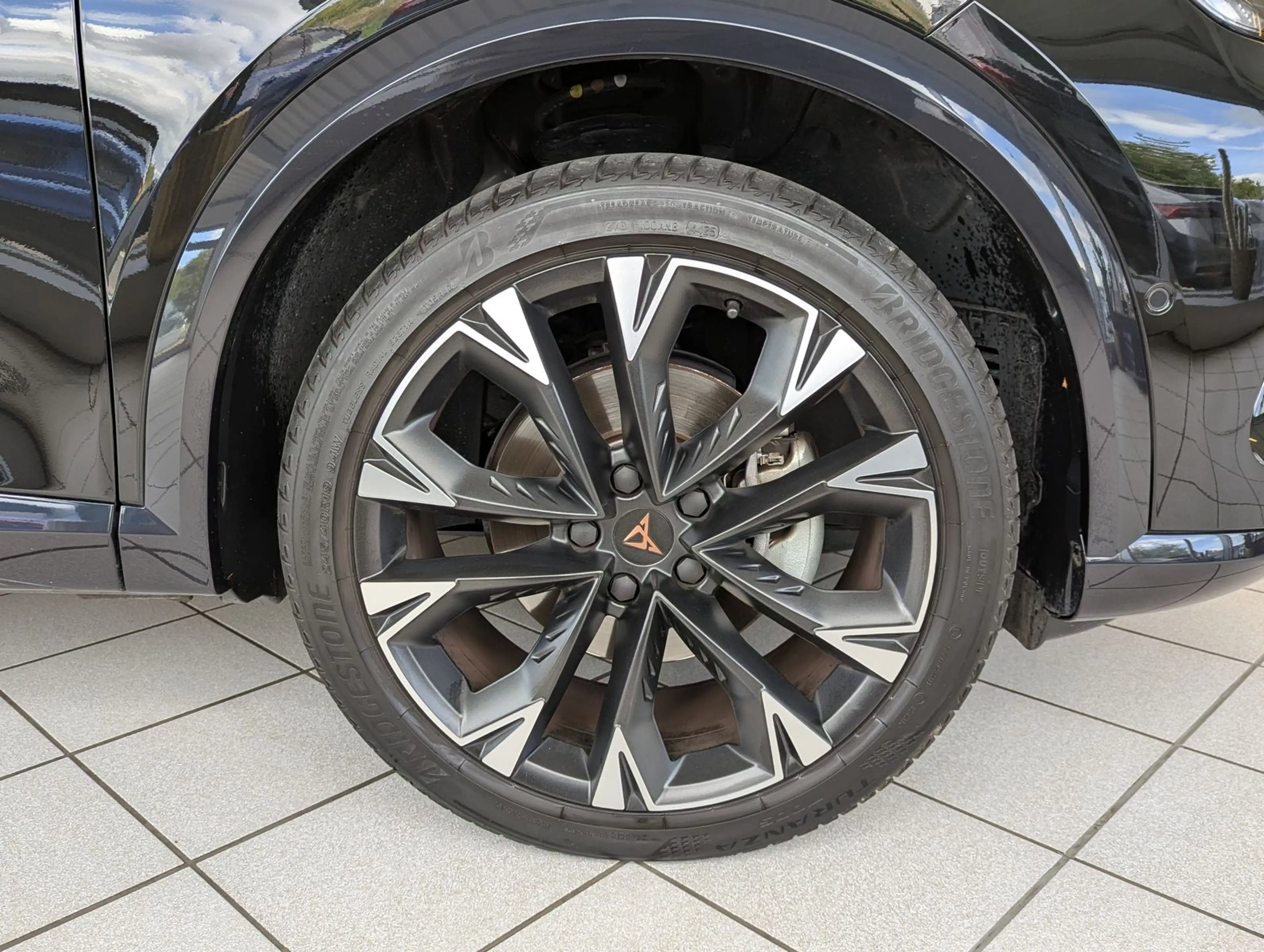 CUPRA Formentor 2.0 TDI Pano Sennh. DCC Matrix AHK 19" — photo 10