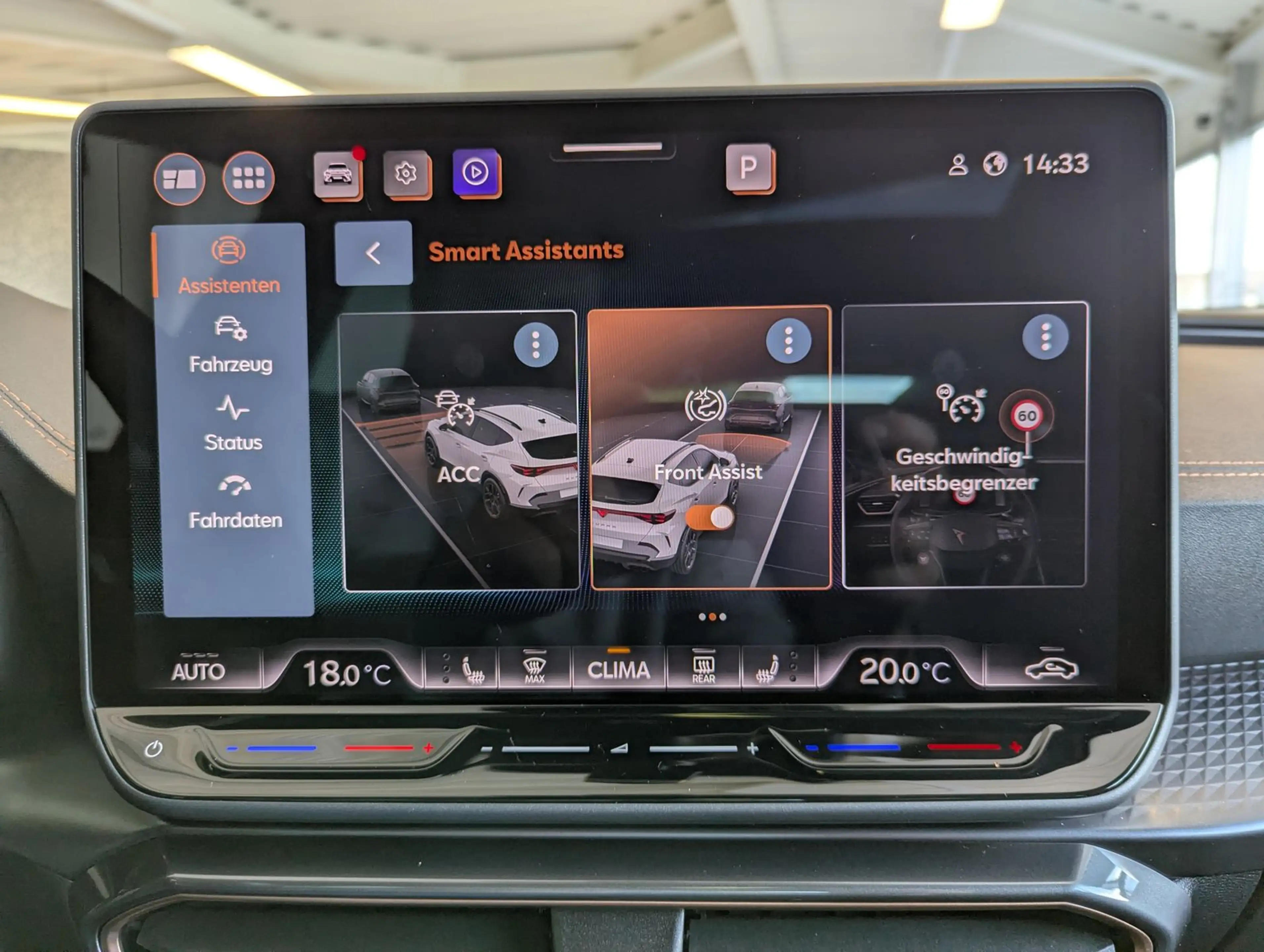 CUPRA Formentor 2.0 TDI Pano Sennh. DCC Matrix AHK 19" — photo 37
