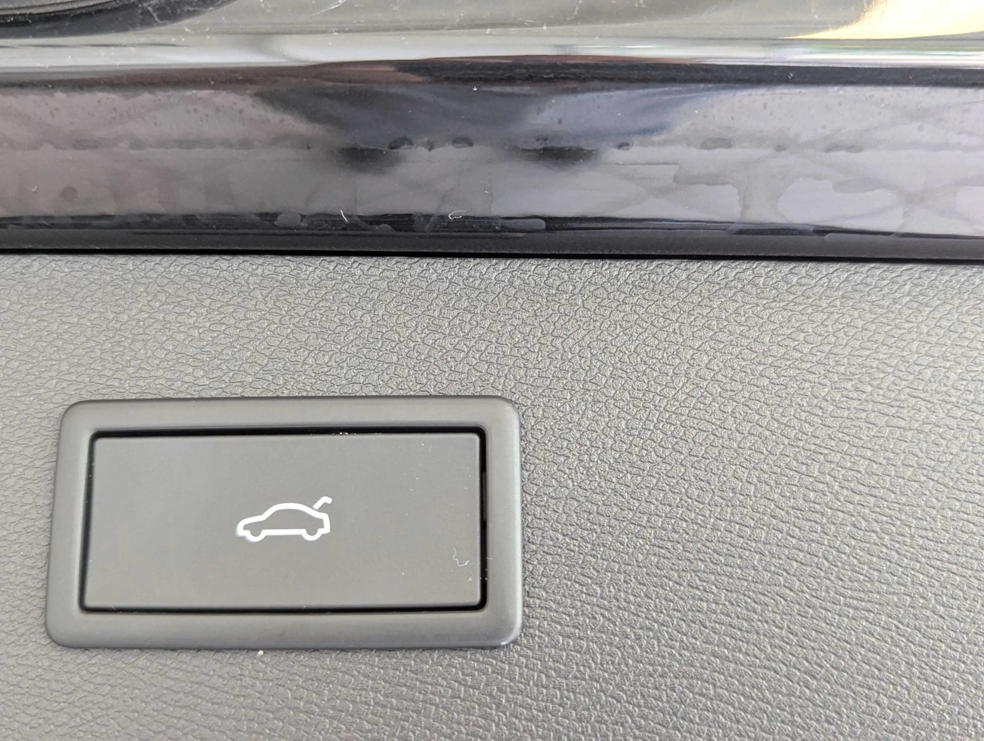 CUPRA Formentor 2.0 TDI Pano Sennh. DCC Matrix AHK 19" — photo 22