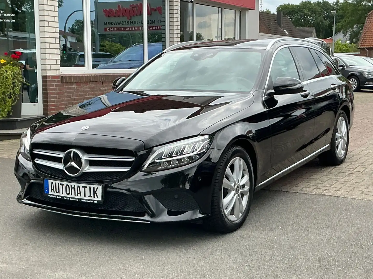 Mercedes-Benz C 220 D  T-Modell AHK LED NAVI Kamera Allwetter Schwarz - 1