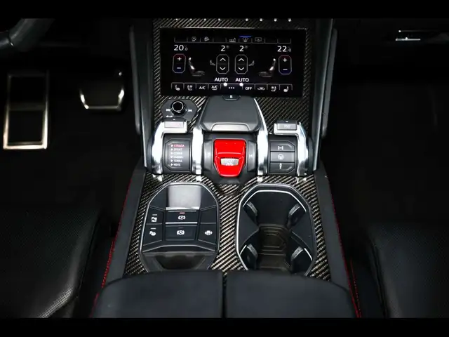 Lamborghini Urus °LAMBORGHINI WARRANTY 01/27°CARBON°B&O 3D°ACC°HUD