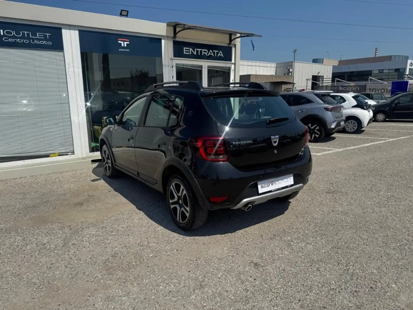 Dacia Sandero Stepway 1.0 tce ECO-G 15th Anniversary Noir - 2