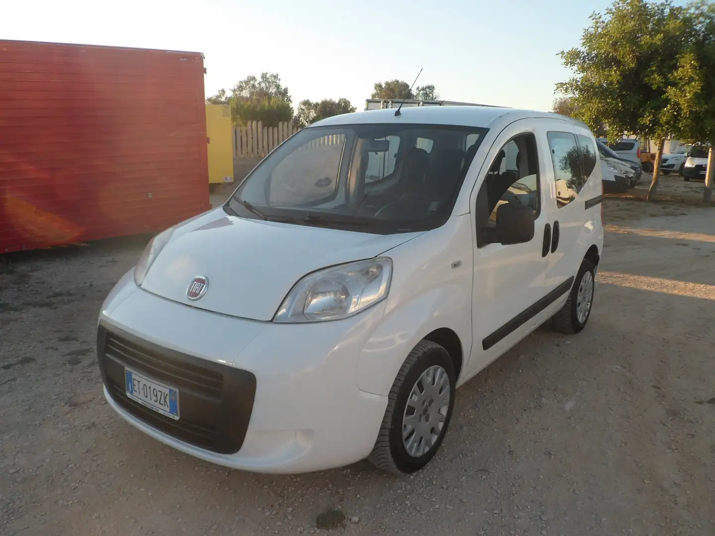 Fiat Qubo 5 posti autovettura Bianco - 1